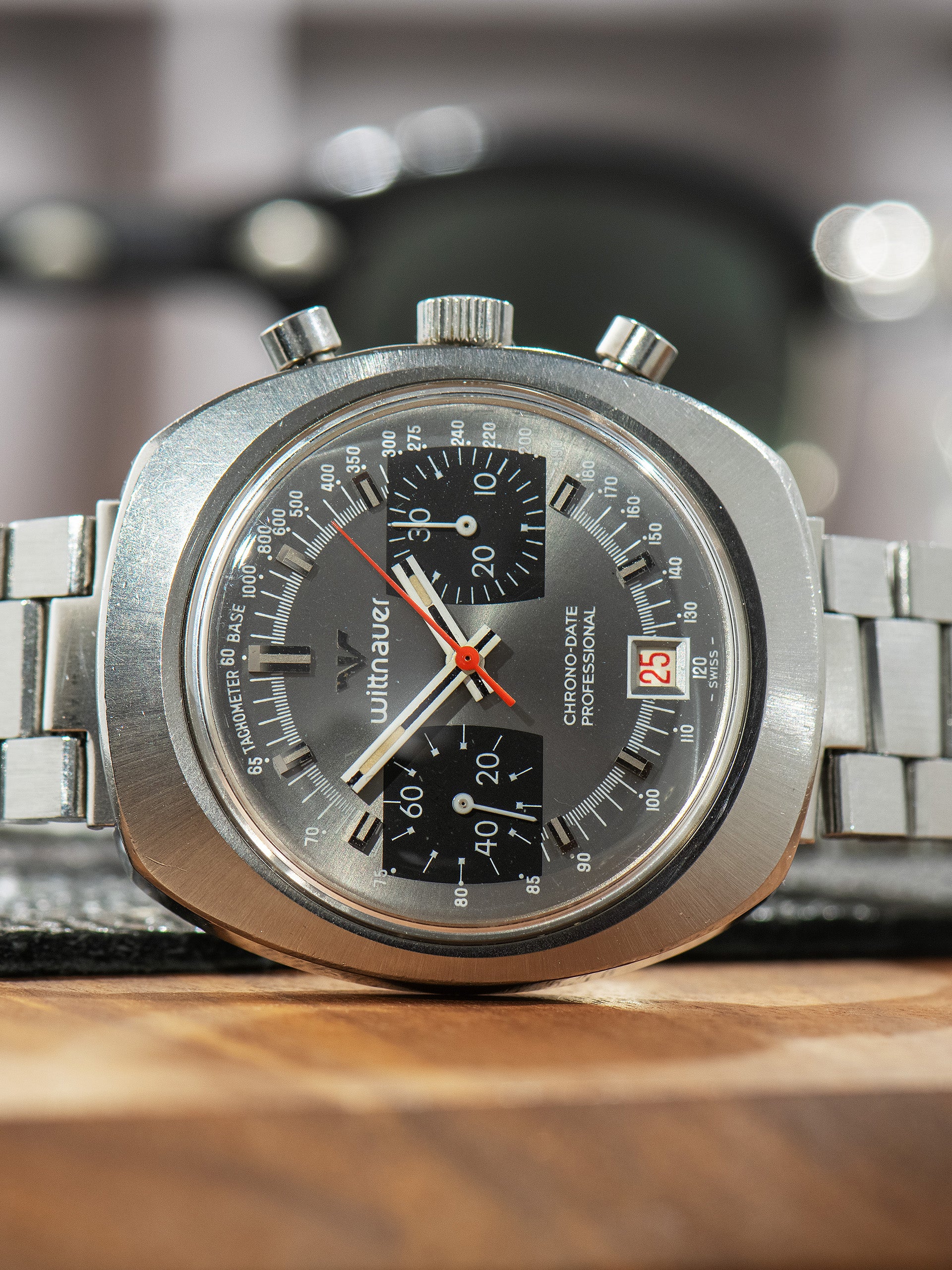 Wittnauer automatic手巻き時計 Vintage WITTNAUER men's automatic watch day/date barrel case 1970s