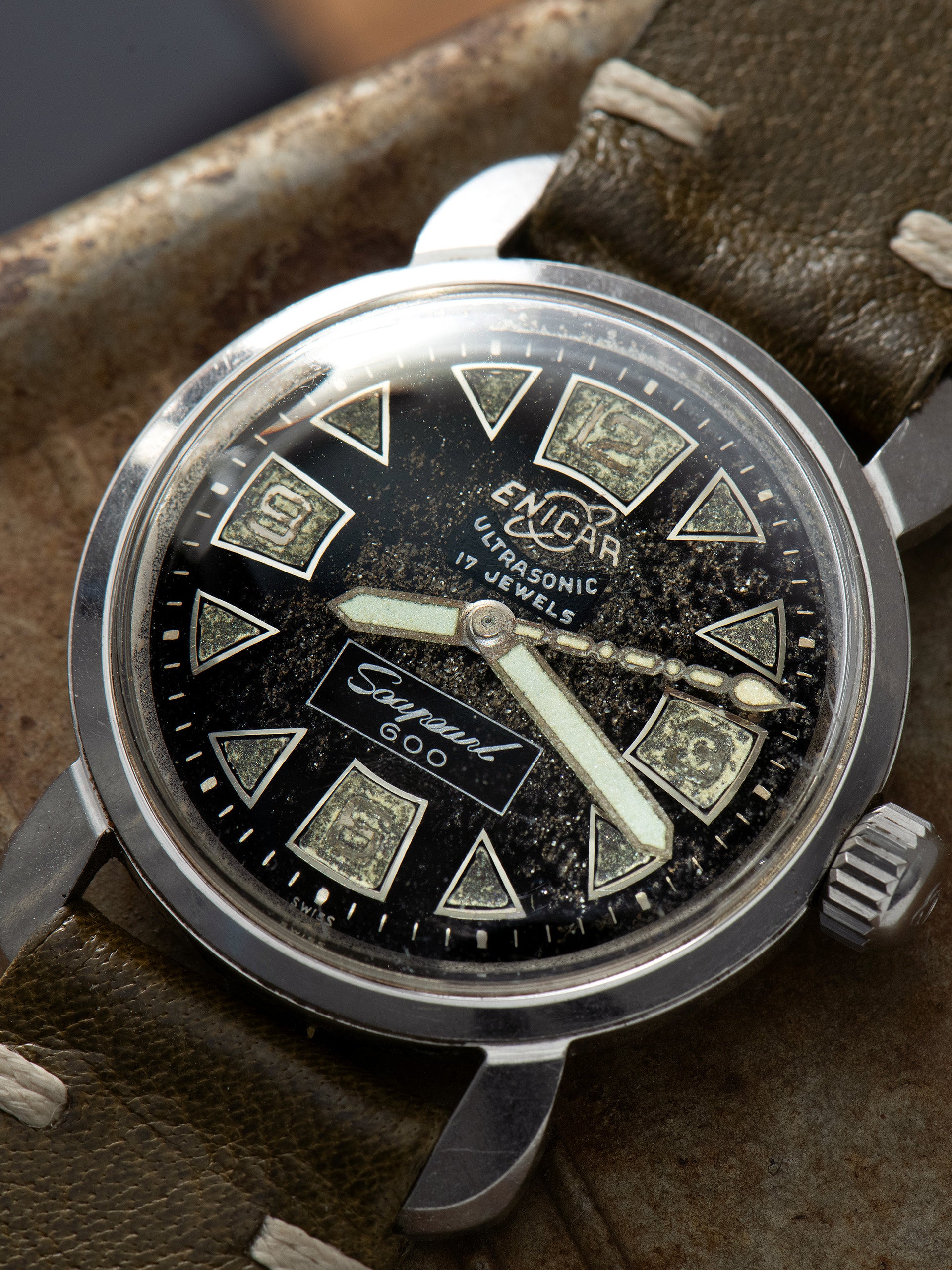 Tropical 1950s Enicar Seapearl 600 (Ref. 100/61)