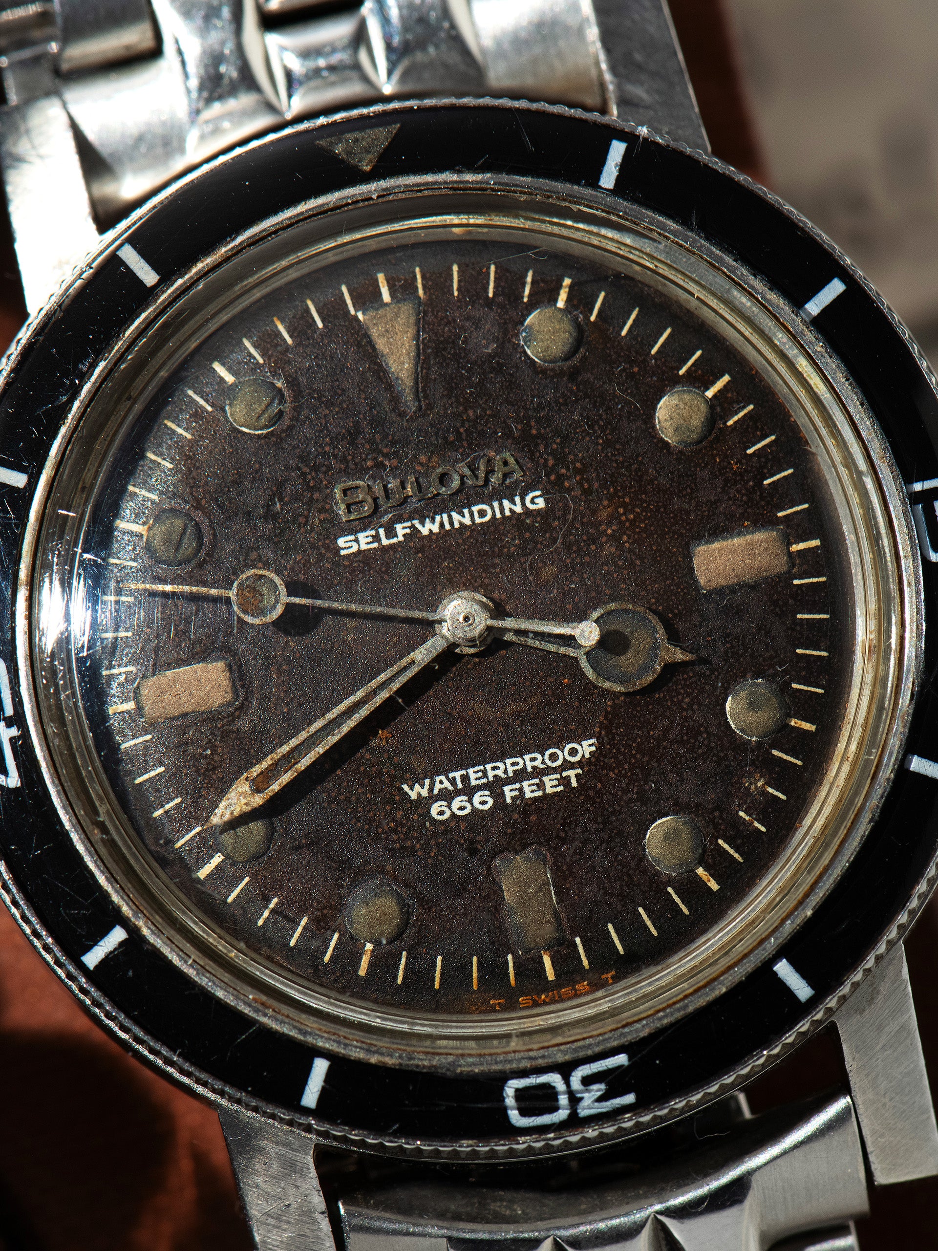 Tropical 1967 Bulova Snorkel 