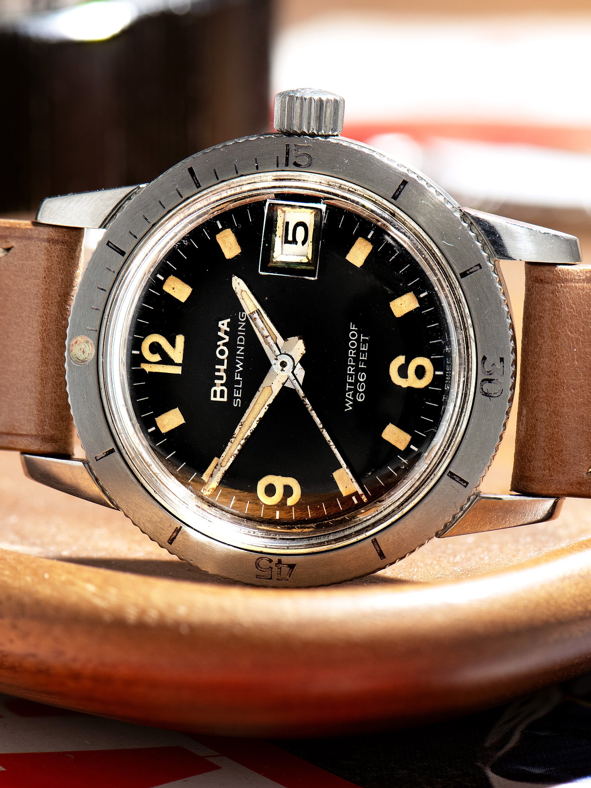 1968 Bulova Snorkel Skindiver (Ref. 386-4) “Devil Diver” display picture 3