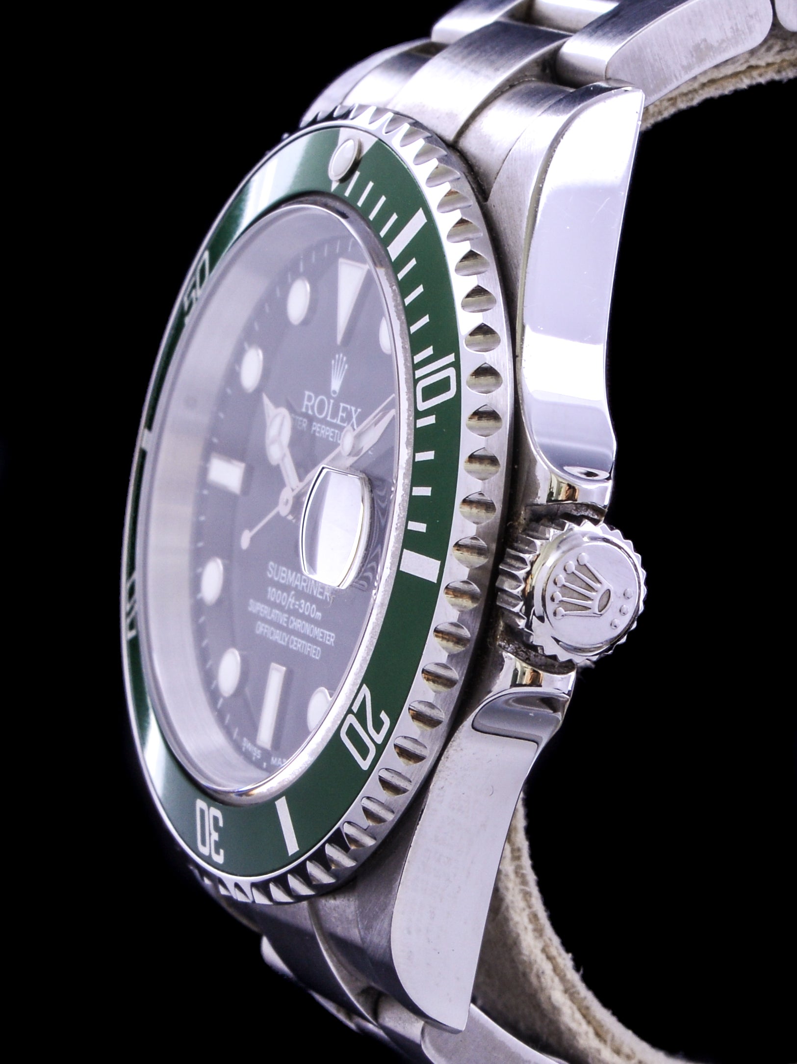 Y Serial 2003 Rolex Green Submariner (Ref. 16610LV) Mk.1 