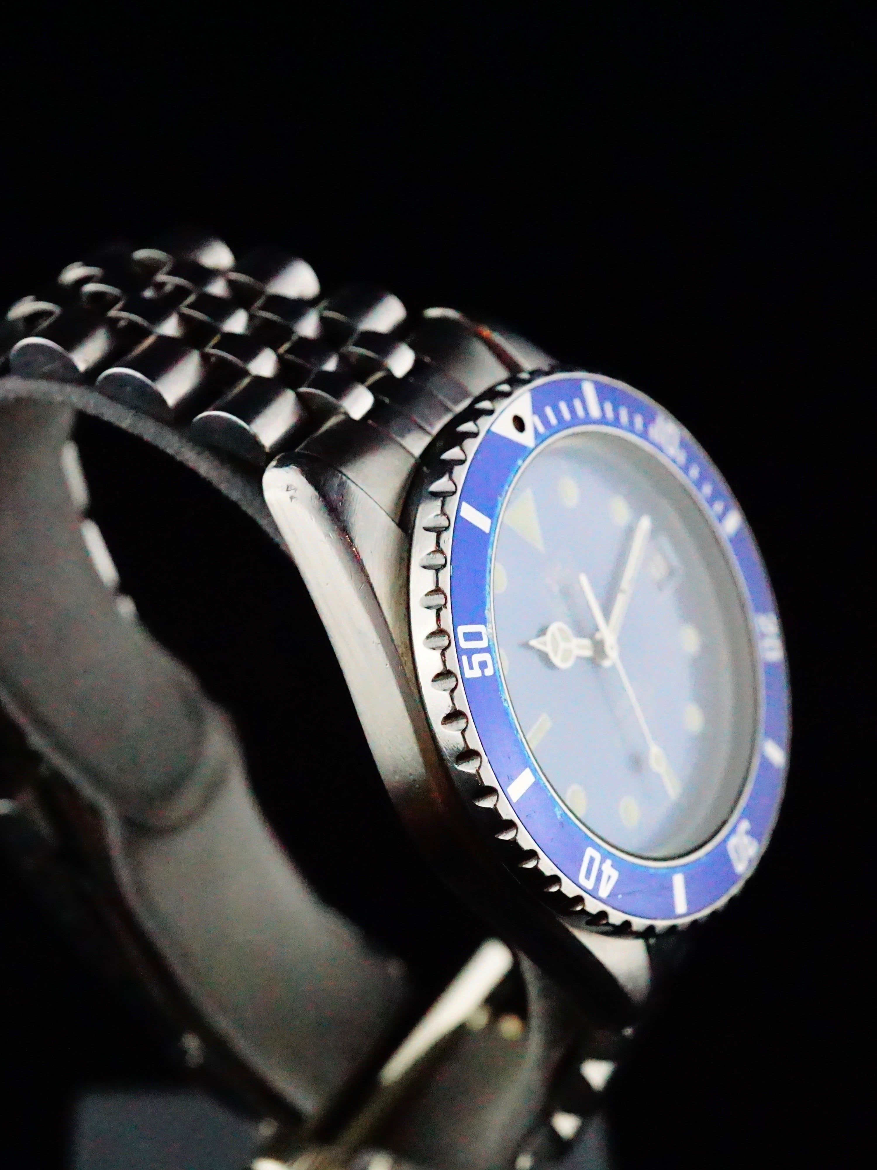 TAG Heuer 1000 Professional Diver Blue Dial (Ref 980.613N)