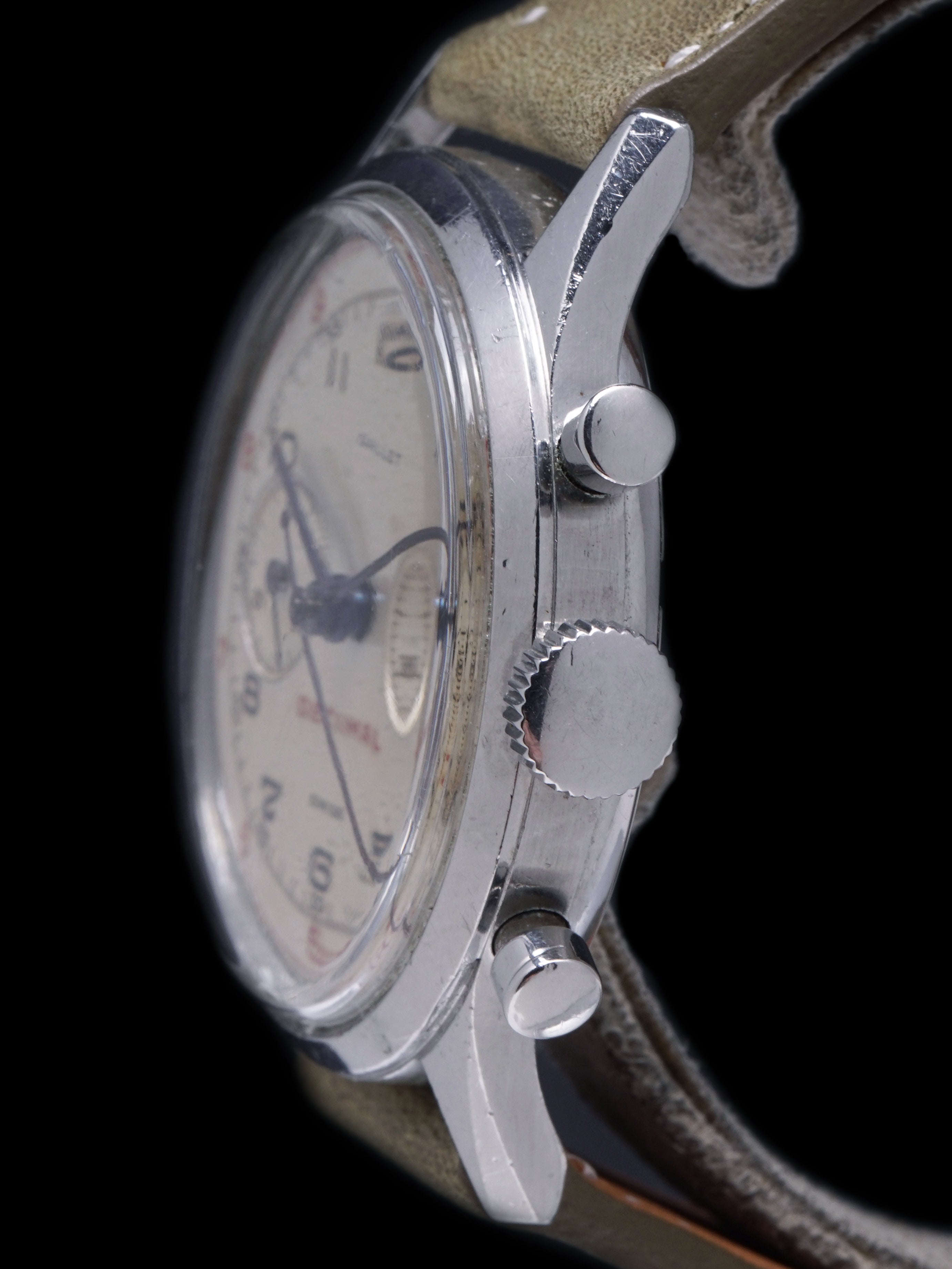 1960s-gallet-multichron-45-decimal-chronograph