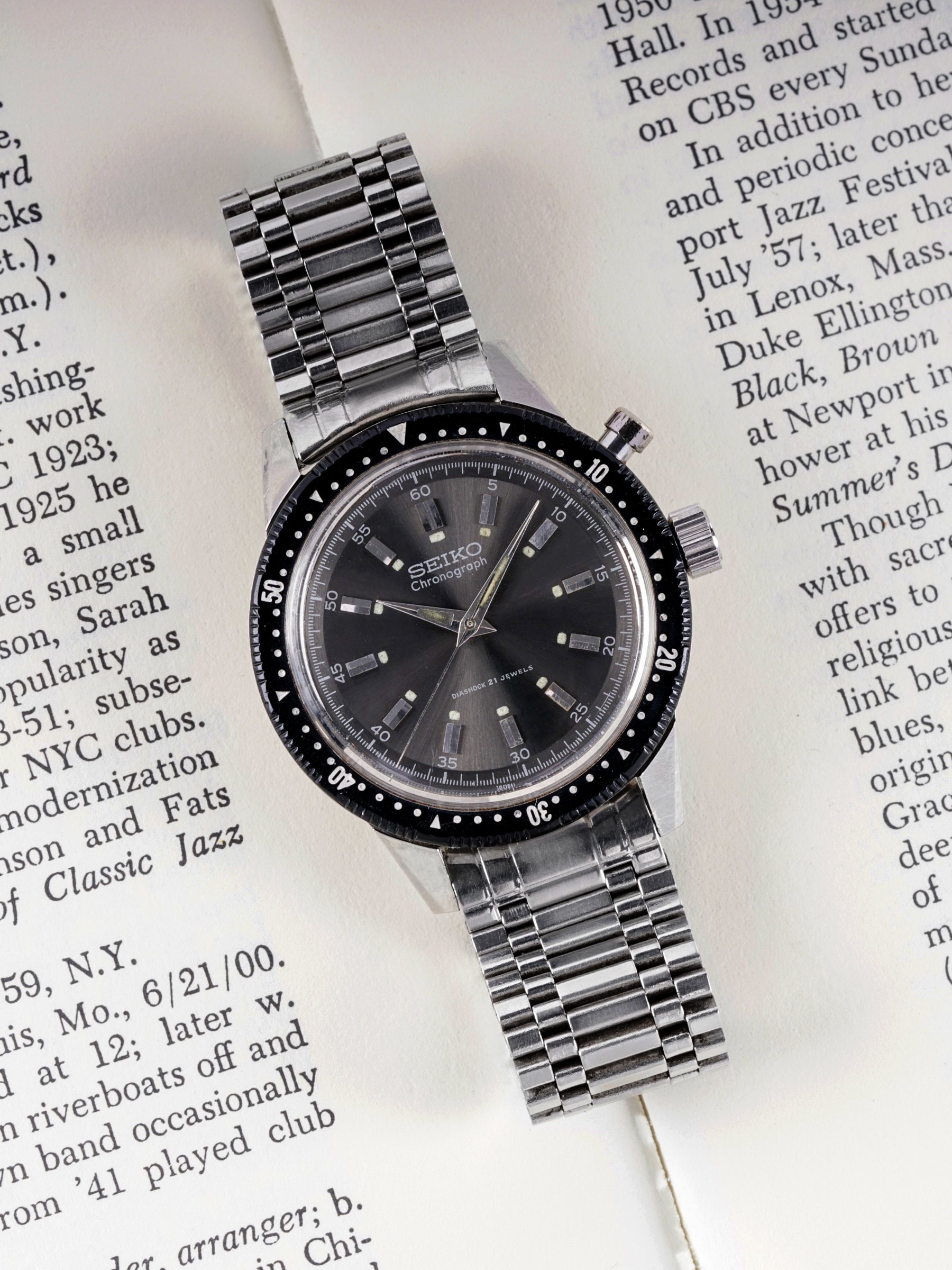 時計 SEIKO CHRONOGRAPH 100M Seiko Men's SDWG45 Premier Chronograph Alarm 100M Watch - Walmart.com