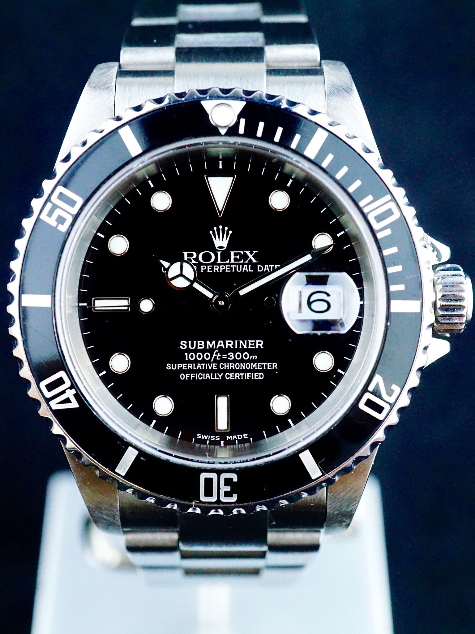 2001 Rolex Submariner - Main Image