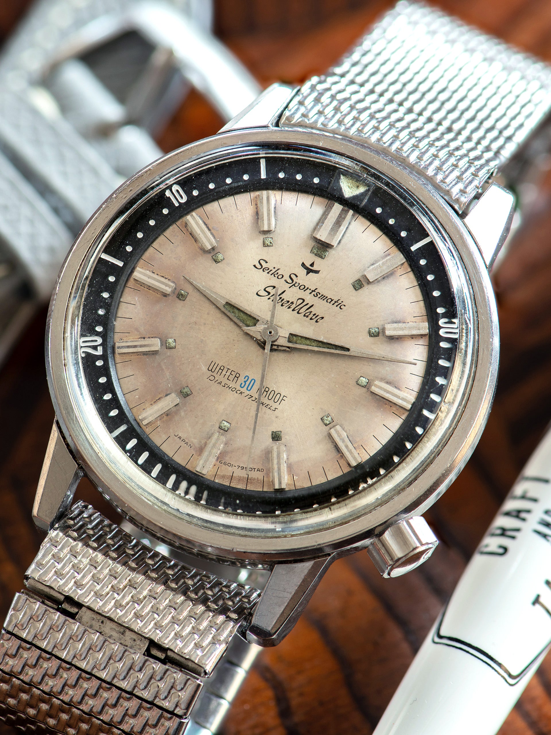 1965 Seiko Sportsmatic Silver Wave (Ref. 697990)