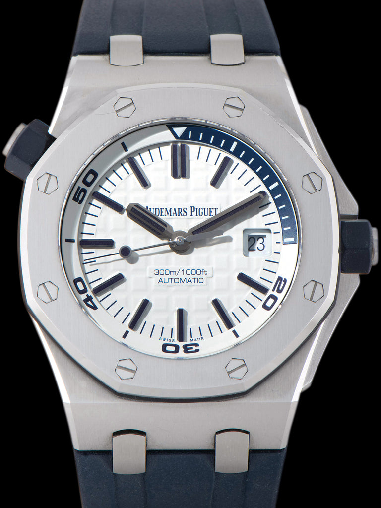 *Unpolished* 2017 Audemars Piguet Royal Offshore (Ref. 15710ST) White Dial W/ Full Set