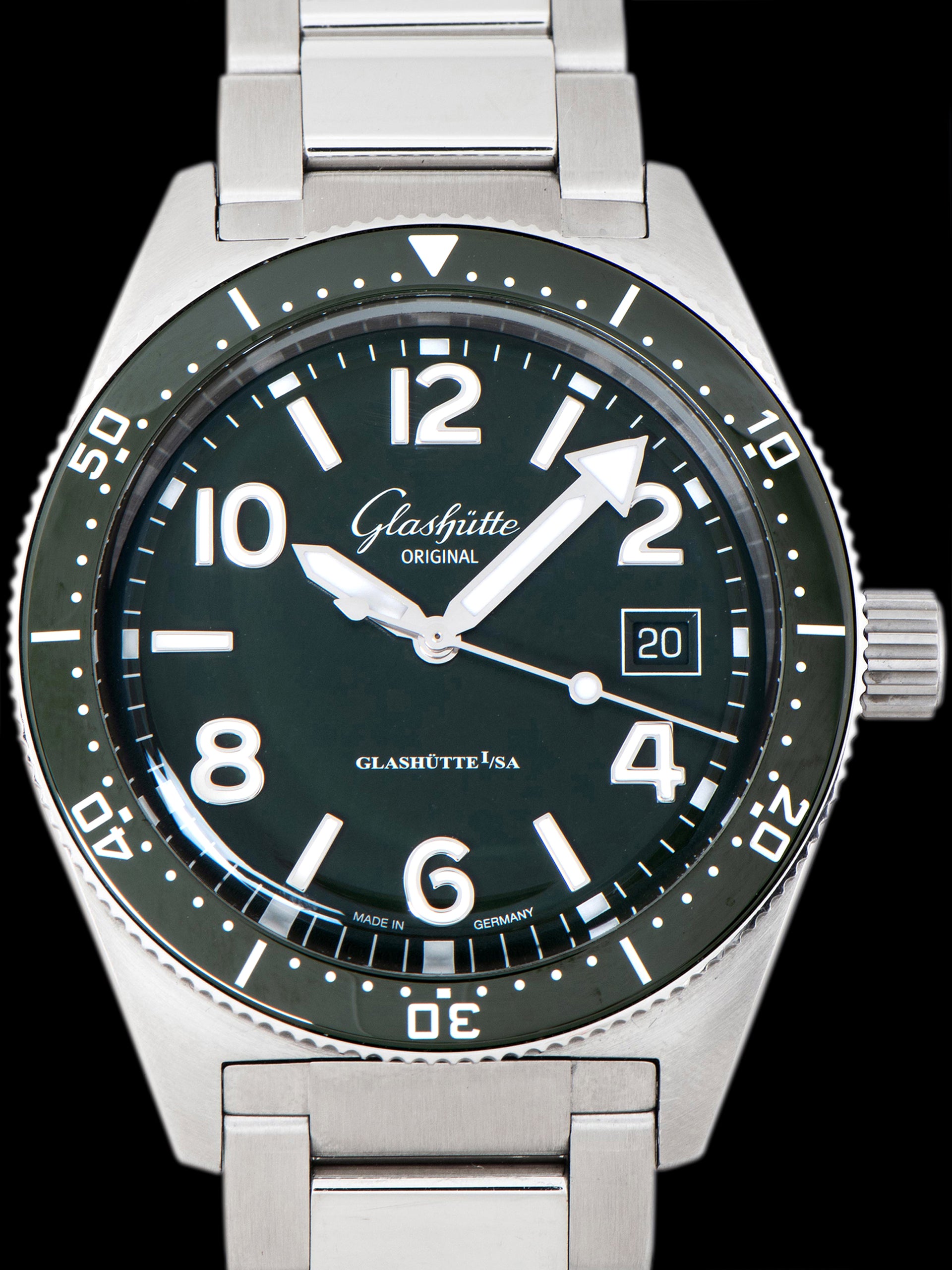 2020s Glashütte Original Spezialist SeaQ (Ref. 1-39-11-13-83-70) Green