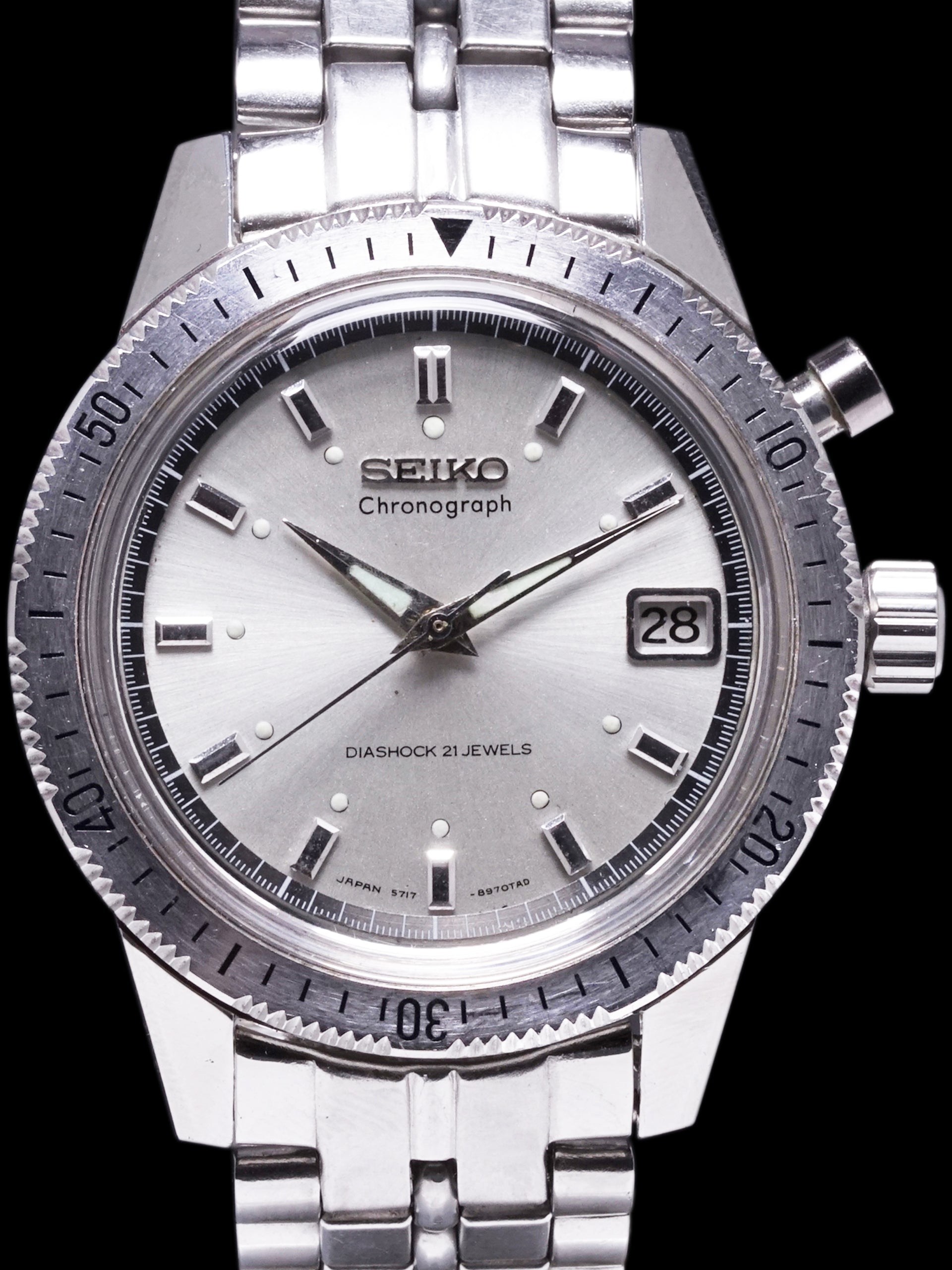 1966 Seiko Mono Pusher Chronograph (Ref. 5717-8990)