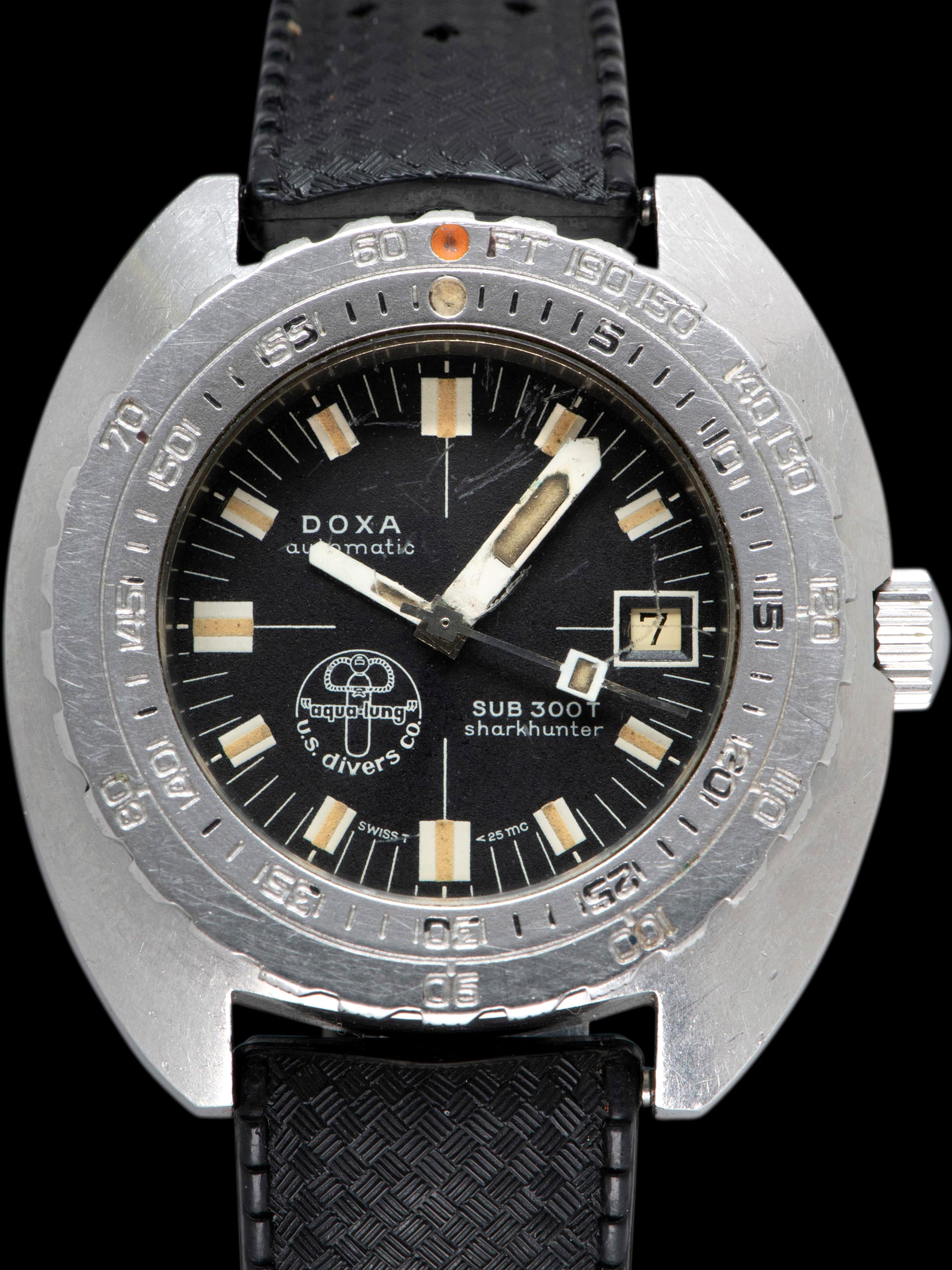 1960s DOXA Sub 300T Sharkhunter (Ref. 11899 4)