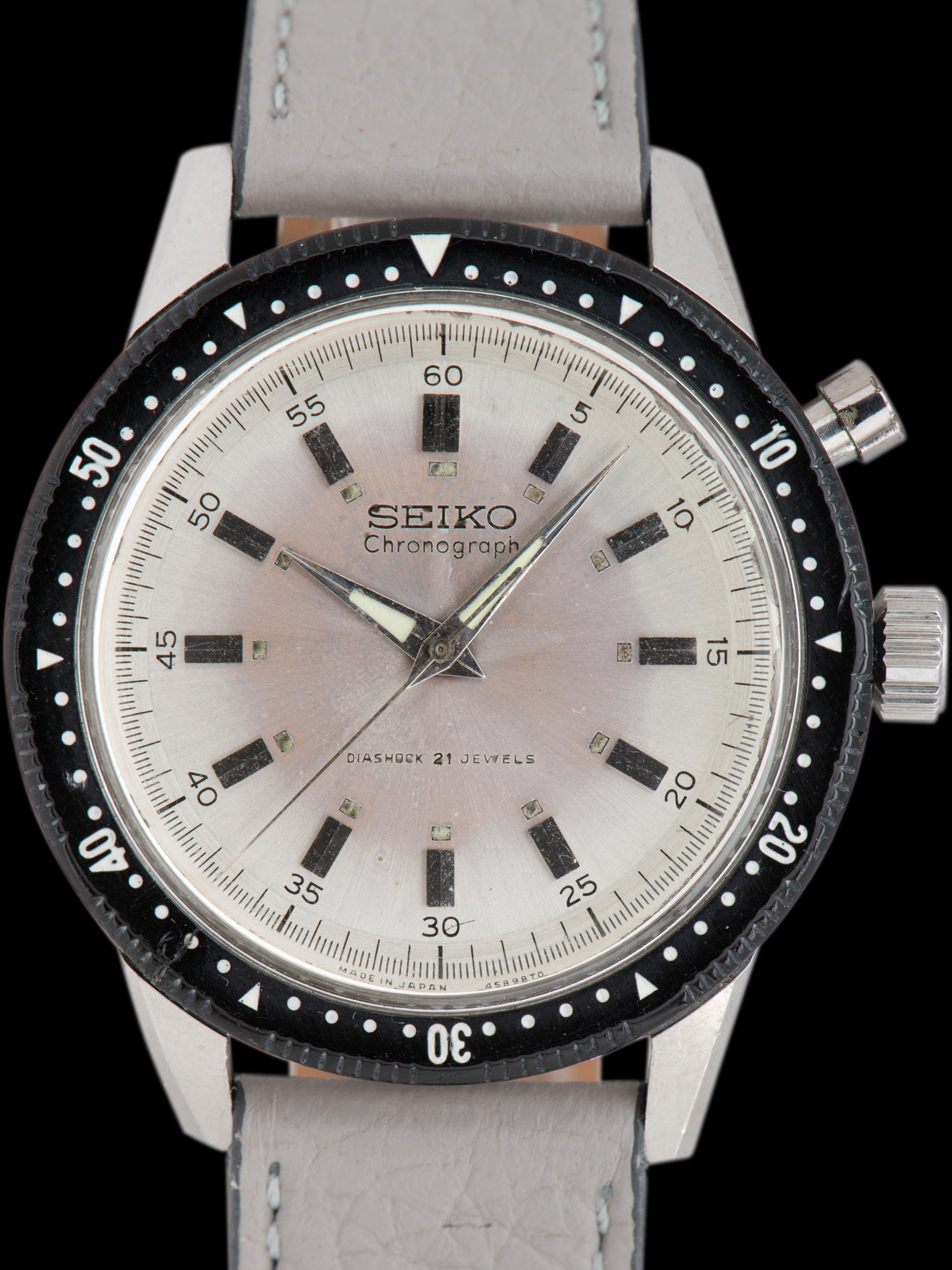 1964 Seiko Mono Pusher Chronograph (Ref. 45899)